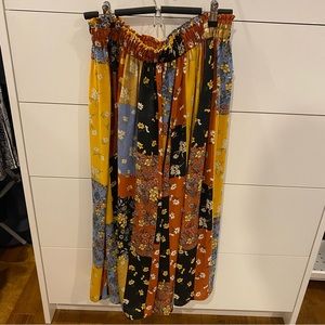 Colourful midi skirt